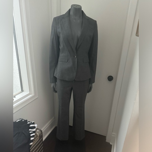 Grey Wool Suit NWOT - Picture 1 of 7